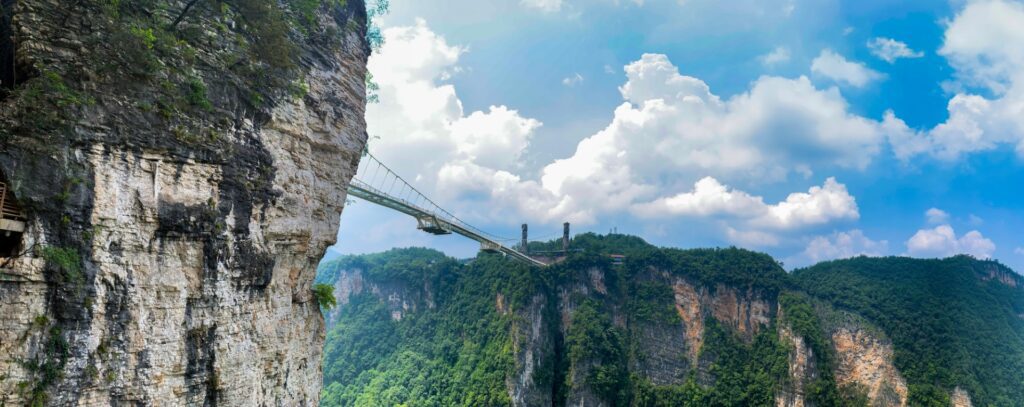 puente parque nacional de china con RC VIAJES
