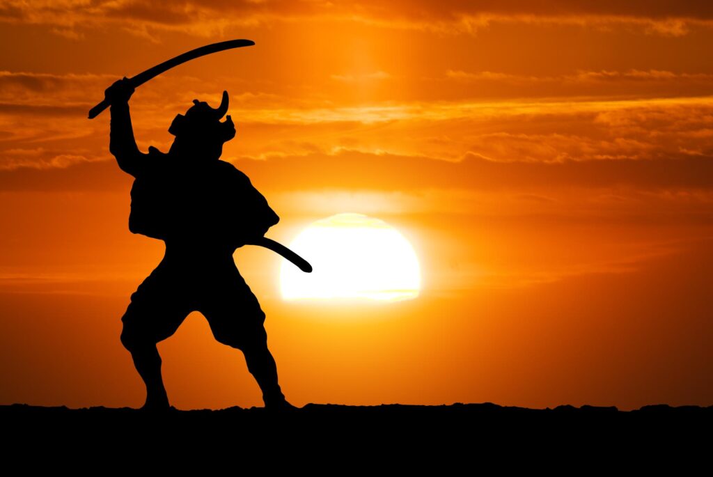 Silueta de un samurai representativo de un viaje a Japón cultural con RC Viajes